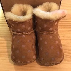 Infant UGGS- chestnut with pink polka dots